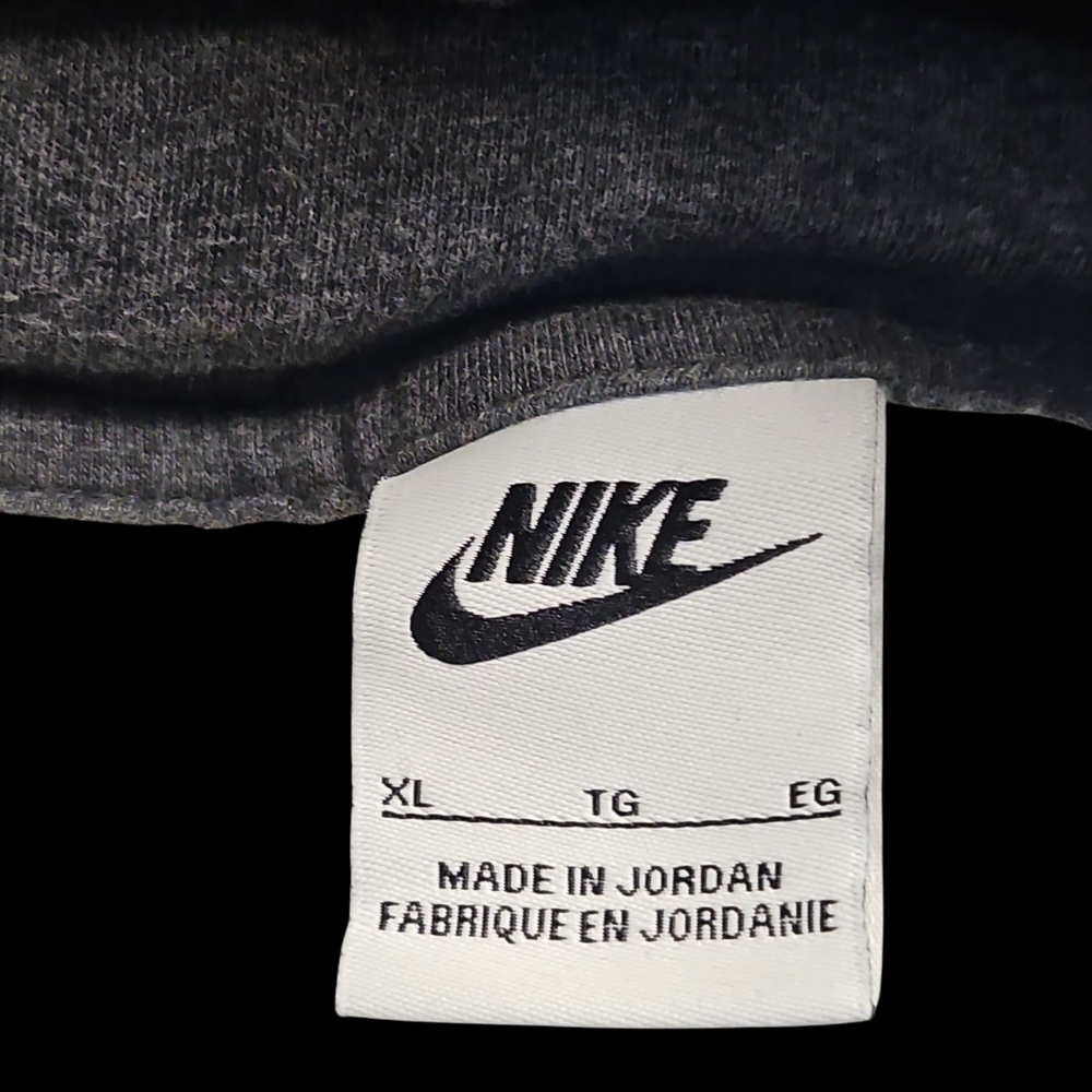 Nike Women's Gray Hoodie - Picture 4 of 4